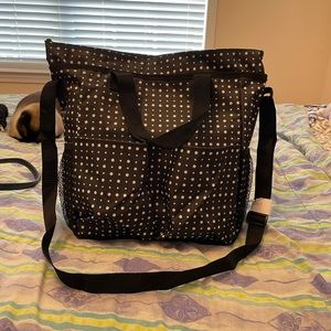 Crossbody Organizing Tote in Ditty Dot